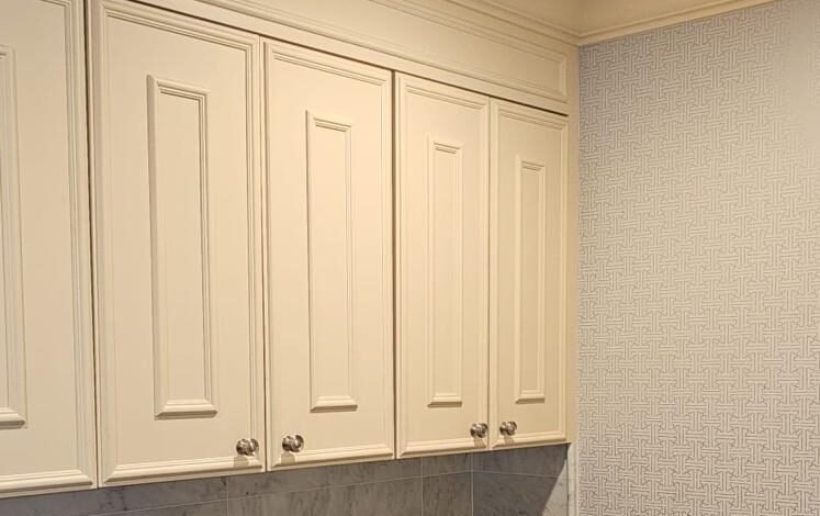 Before with the wall pape 3